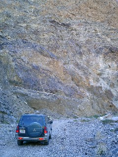 Anklicken: Seitencanyon des Death Valley am Sdende der West Side Road