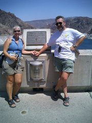 KLICK: Anita und Hartmuth auf der Grenze von Nevada und Arizona